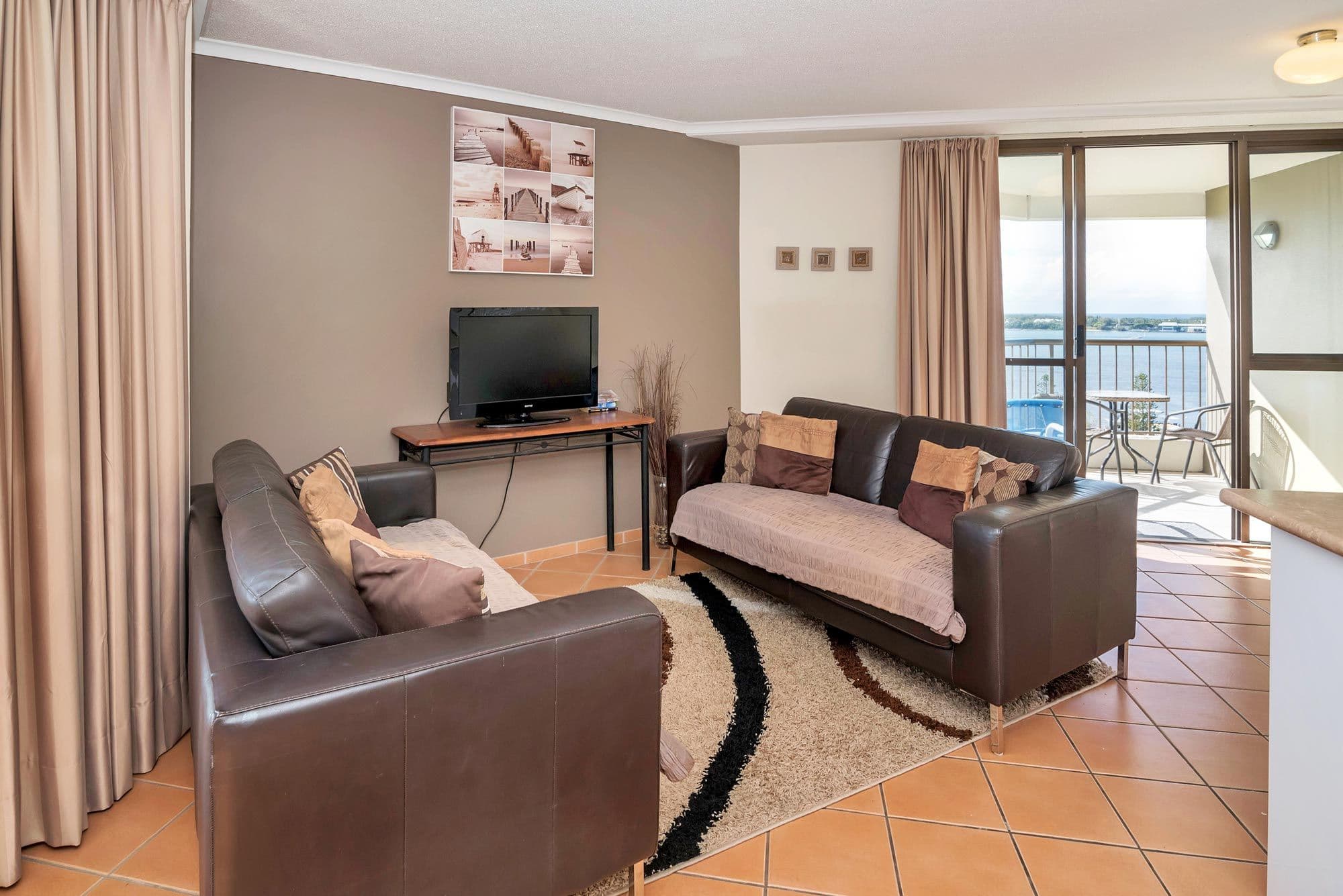114 Marine Parade, Southport QLD 4215, Southport - Thumbnail 2