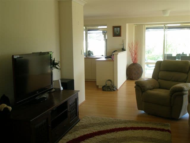 16 Maroubra Parade, SECRET HARBOUR WA 6173, Secret Harbour - Thumbnail 5