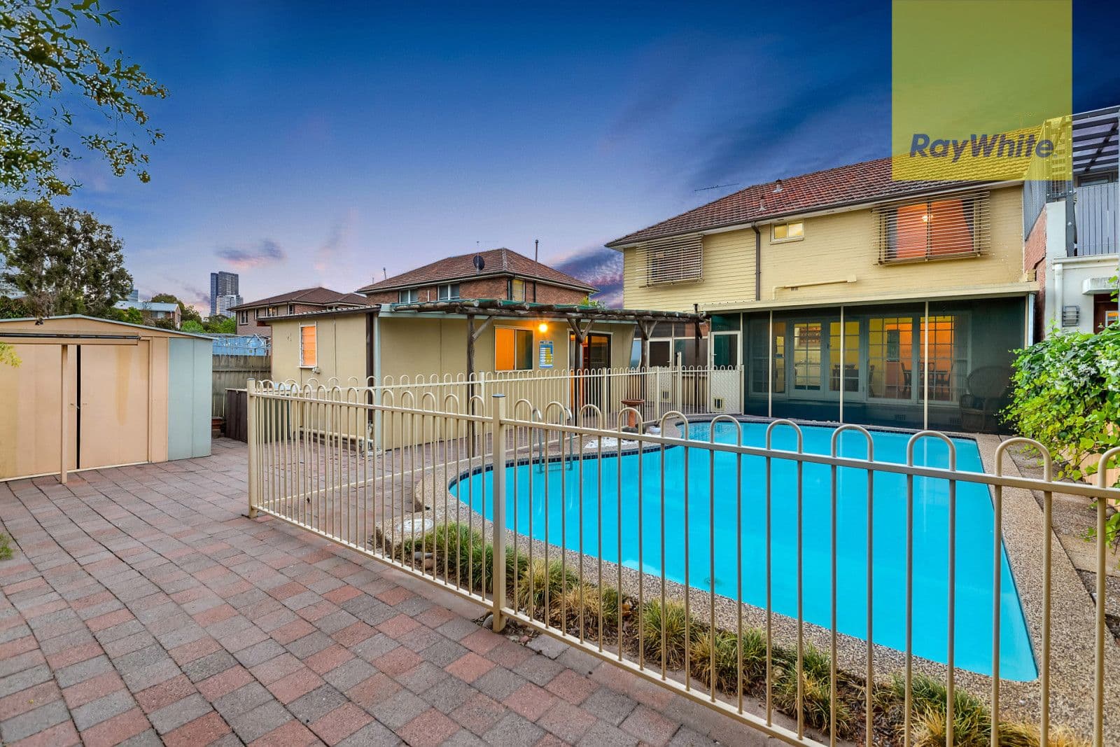 69 Erebus Circuit, Morphett Vale - Thumbnail 2