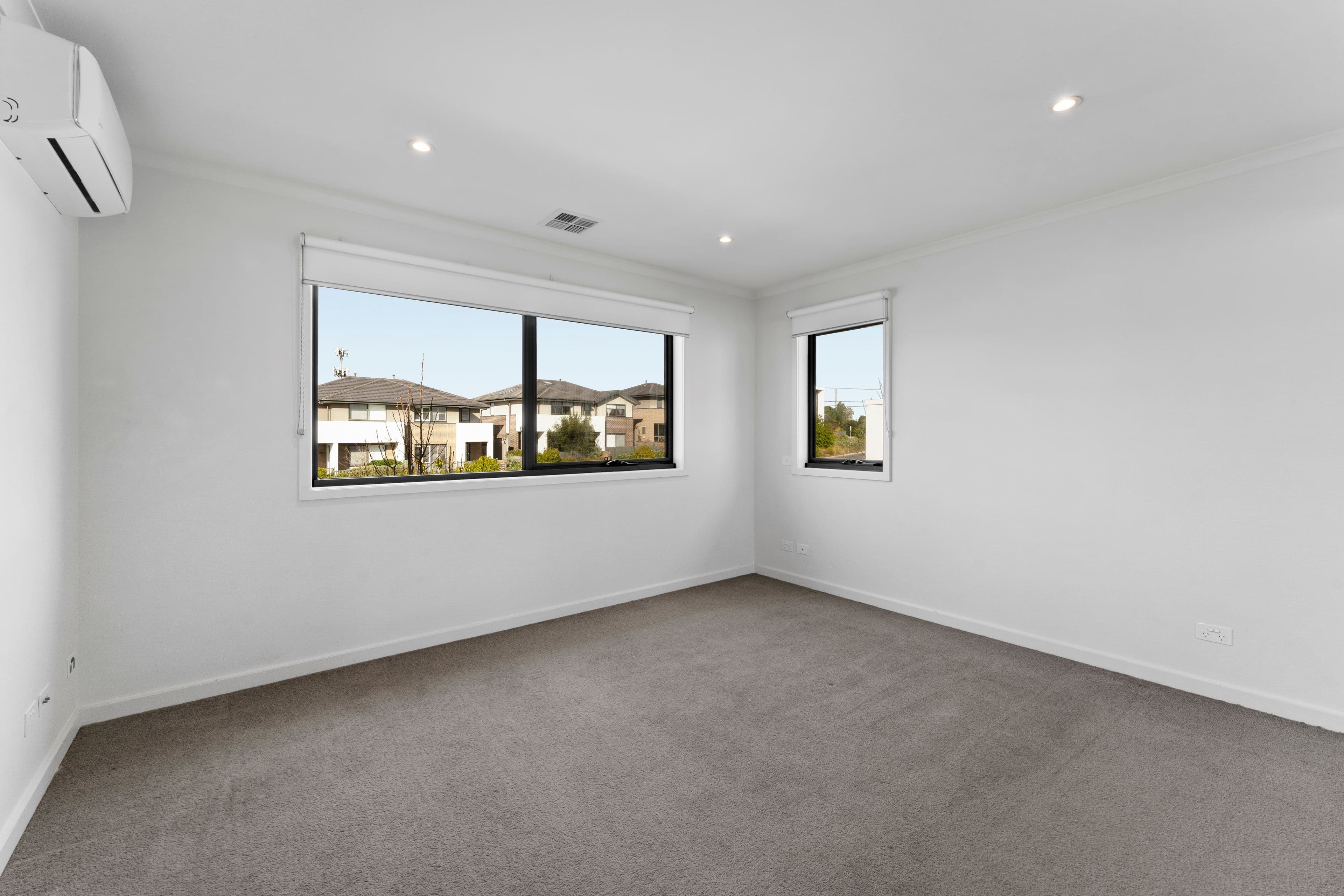 160 Harcrest Boulevard, Wantirna South VIC 3152, Wantirna South - Thumbnail 7