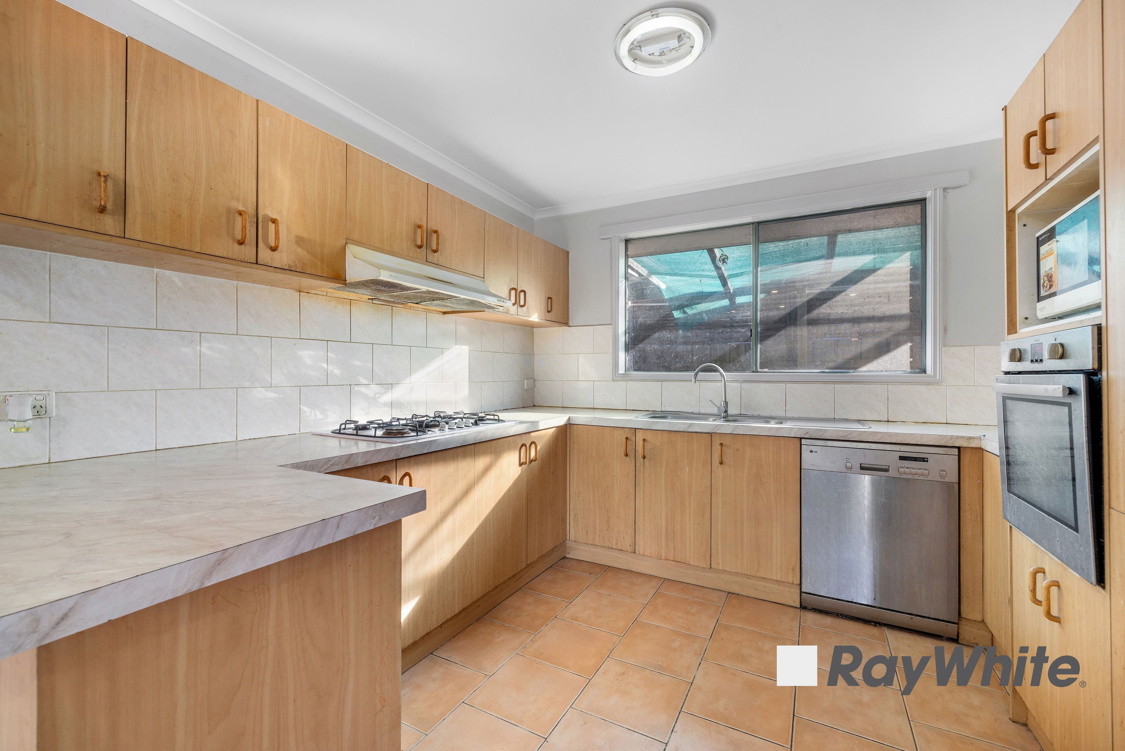 61 Strabane Way, Hampton Park VIC 3976, Hampton Park - Thumbnail 3