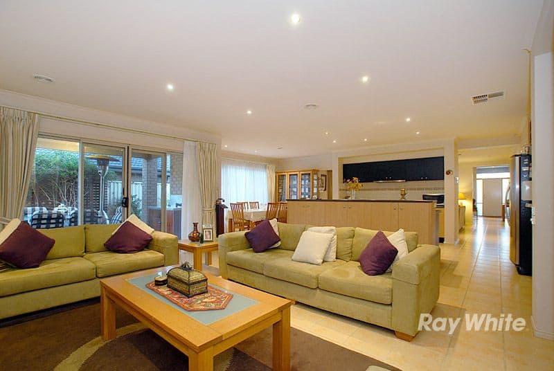 9 Latrobe Avenue, KEYSBOROUGH VIC 3173, Keysborough - Thumbnail 6