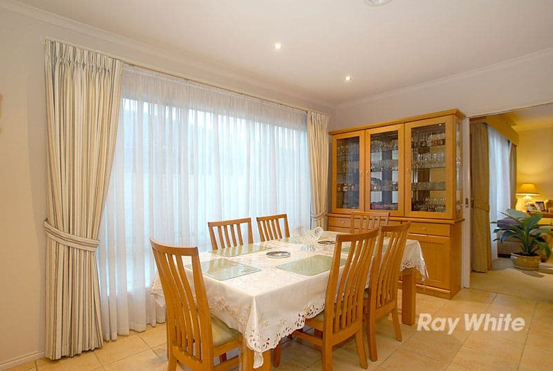 9 Latrobe Avenue, KEYSBOROUGH VIC 3173, Keysborough - Thumbnail 7