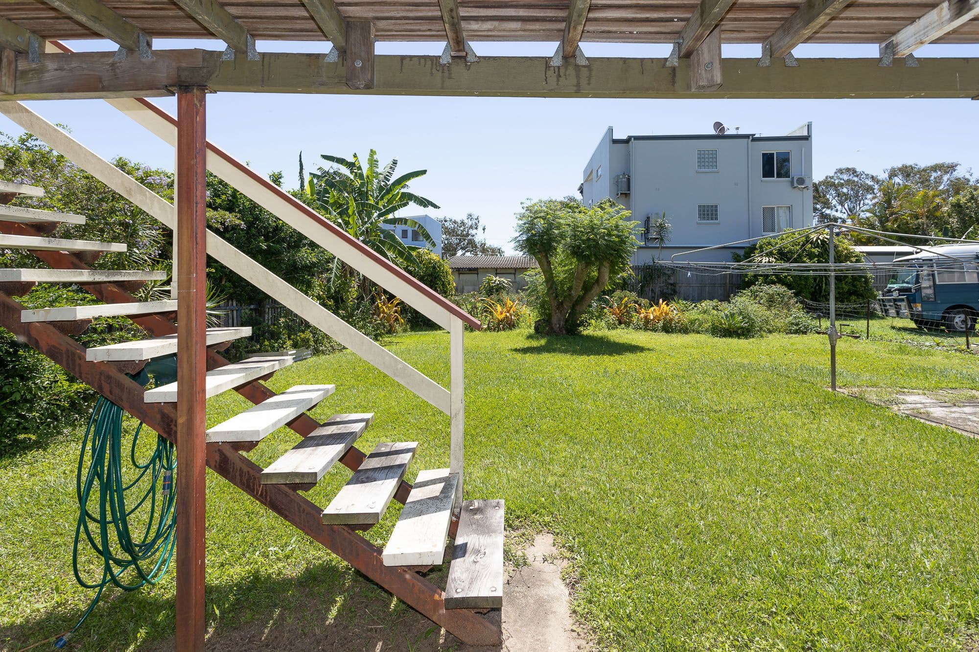 35 Fernlea Avenue, Scarborough QLD 4020, Scarborough - Thumbnail 4