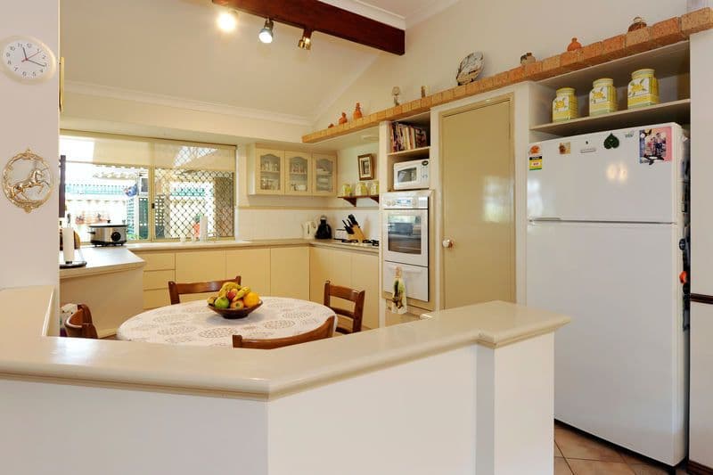 33 Manly Cresent, WARNBRO WA 6169, Warnbro - Image 1
