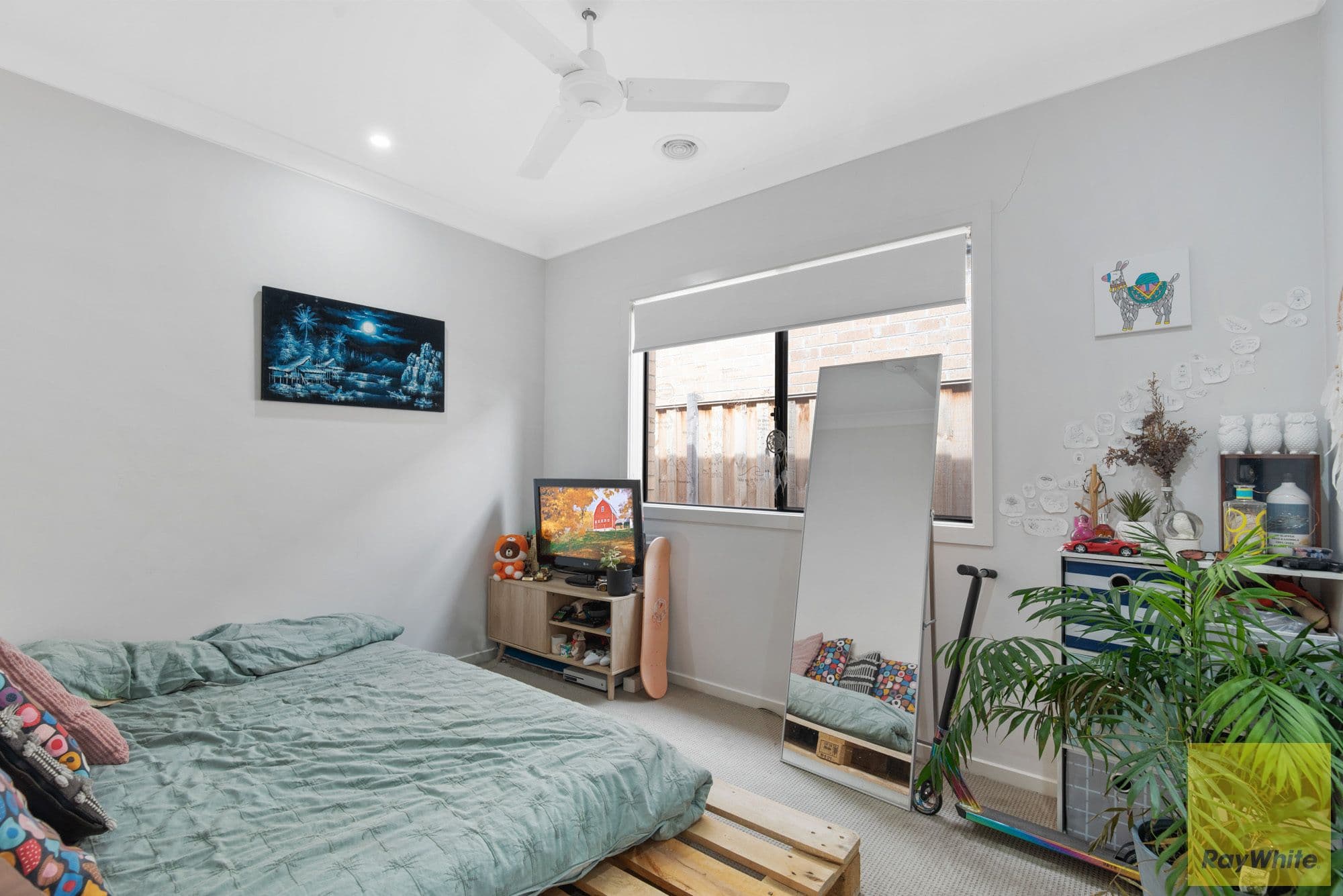 28 Gardener Drive, Point Cook VIC 3030, Point Cook - Thumbnail 2