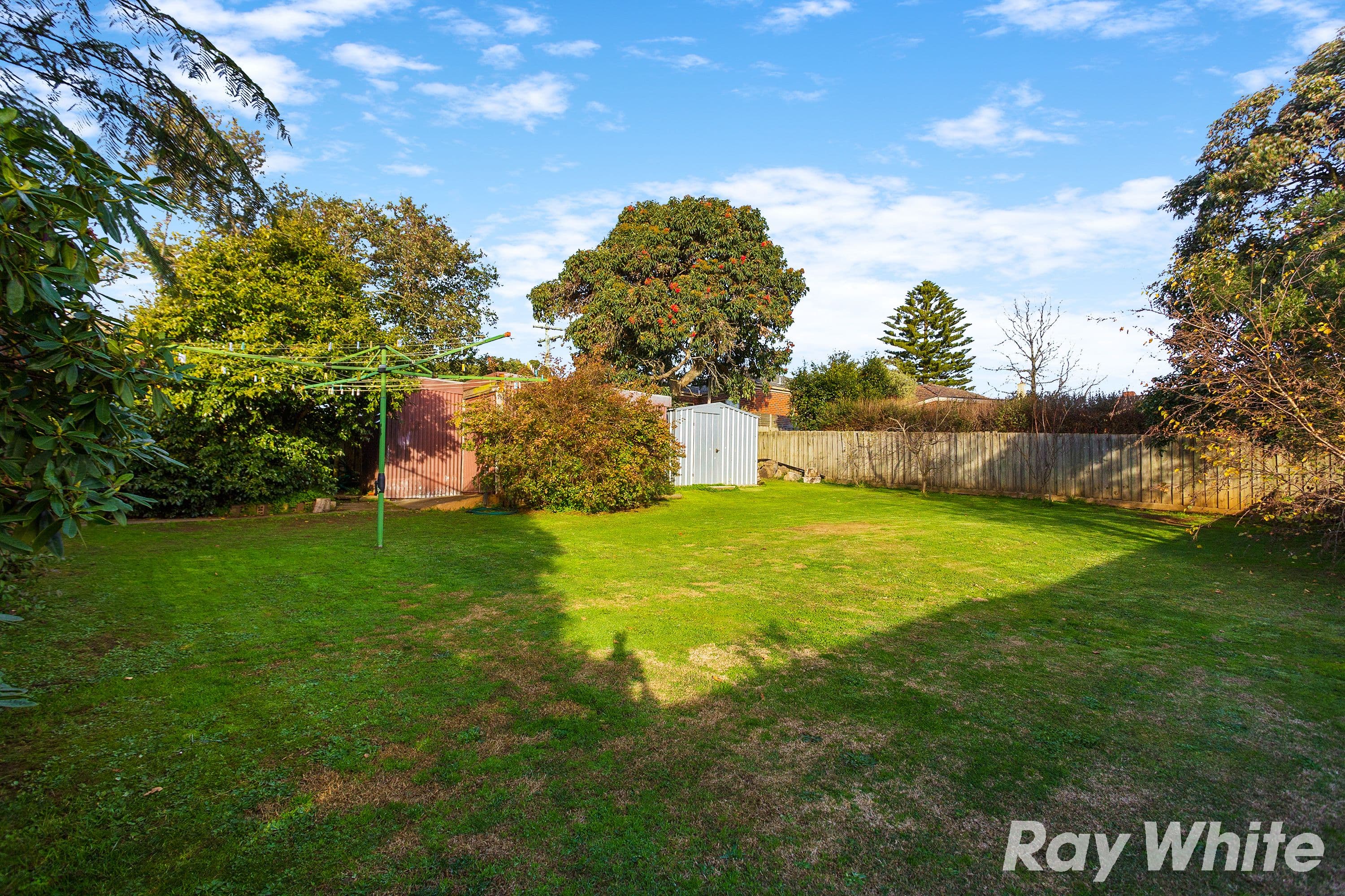 10 Colin Street, Warragul VIC 3820, Warragul - Thumbnail 7
