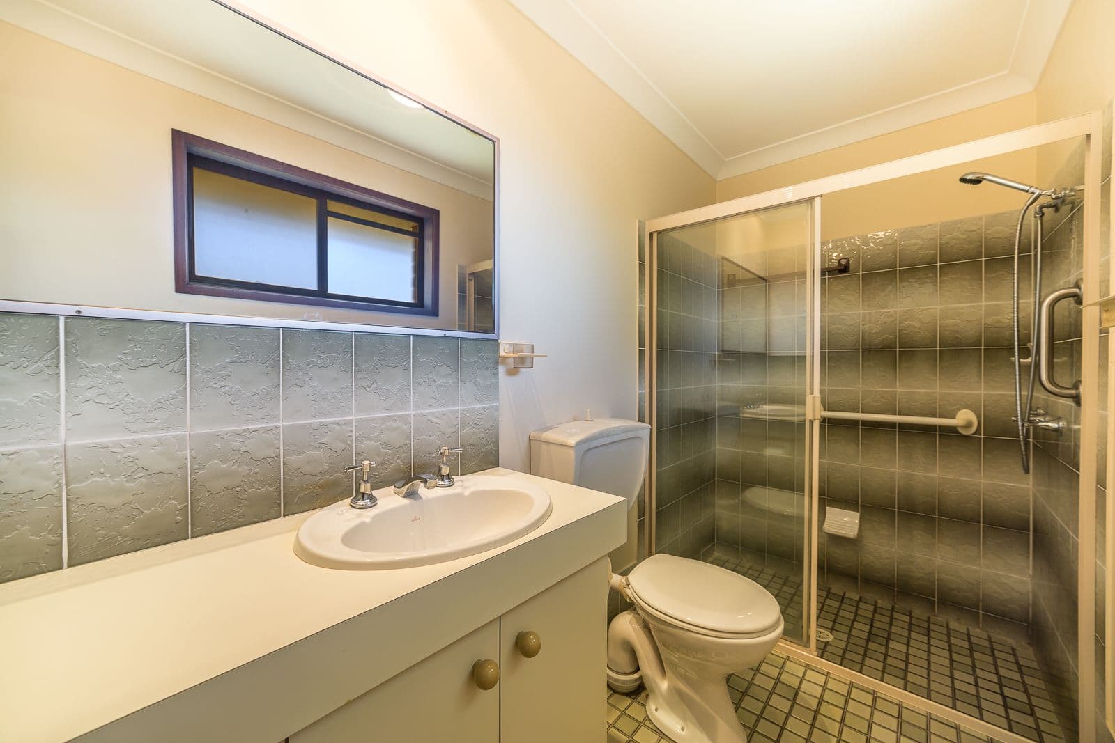 17 Palmwood Court, Burleigh Waters QLD 4220, Burleigh Waters - Thumbnail 8