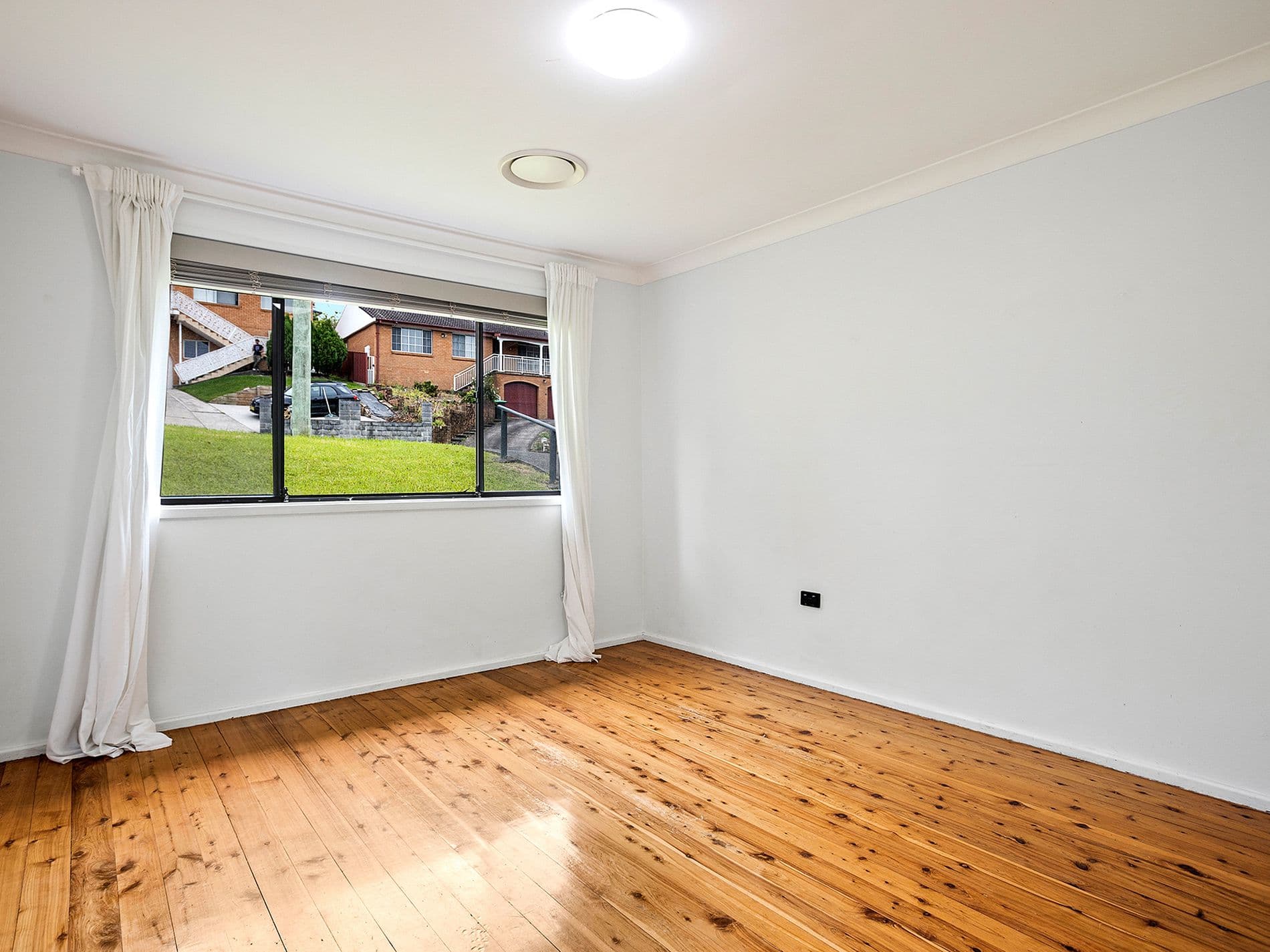 7 Bruce Street, Unanderra, Unanderra - Thumbnail 3