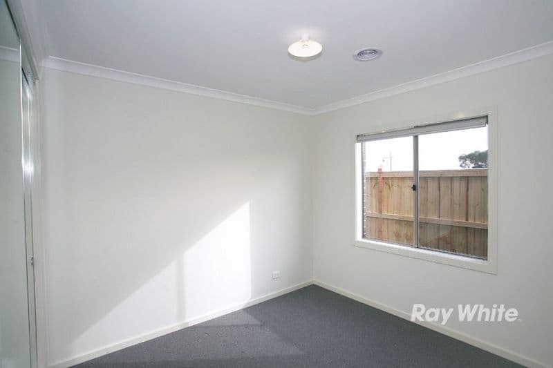 40 Alarah  Boulevard, CRANBOURNE VIC 3977, Cranbourne - Thumbnail 7