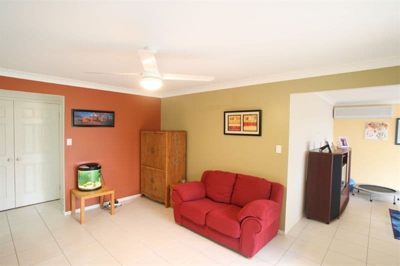 20  St Aubins Drive, BRASSALL QLD 4305, Brassall - Thumbnail 4