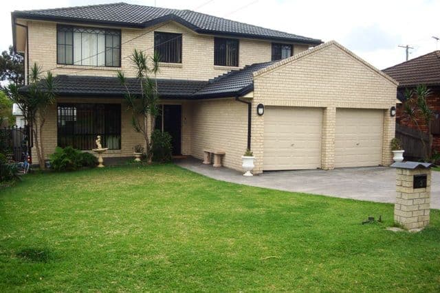 3 Moir Street, SMITHFIELD NSW 2164, Smithfield - Image 1
