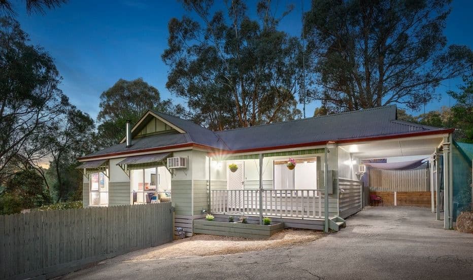 12 Dering Street, Diamond Creek VIC 3089, Diamond Creek - Image 1