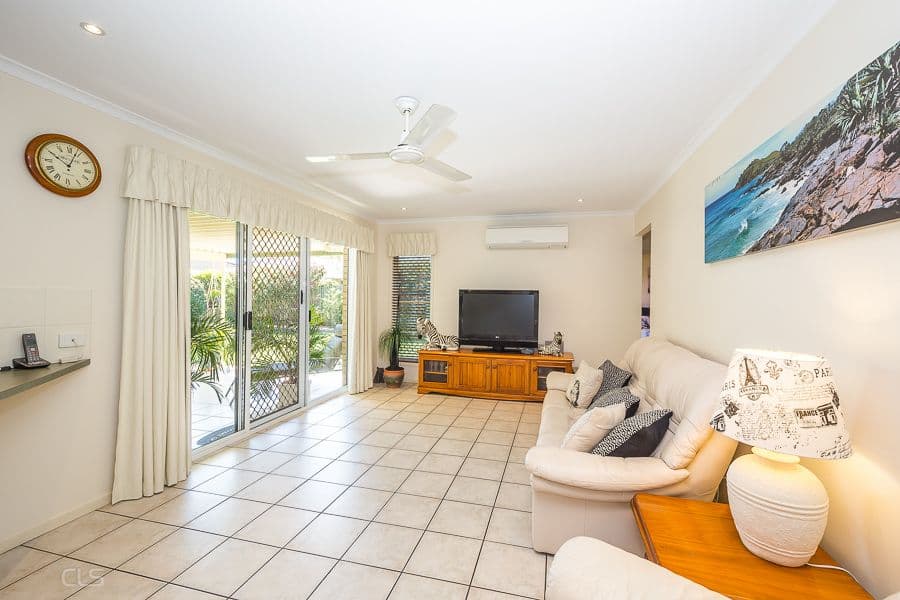 54 Topsail Circuit, Banksia Beach QLD 4507, Banksia Beach - Thumbnail 2