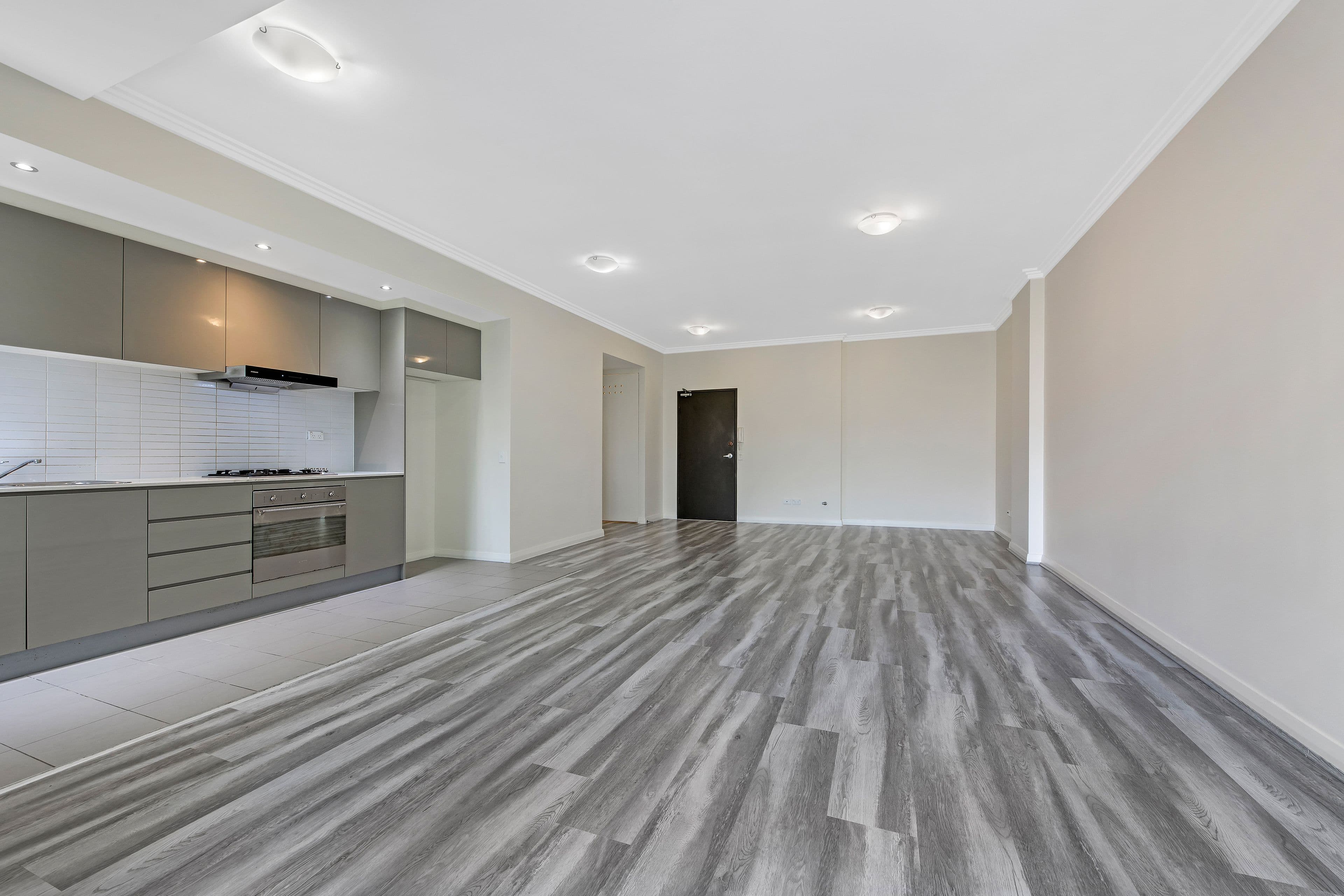110 Queens Road, Hurstville NSW 2220, Hurstville - Thumbnail 3