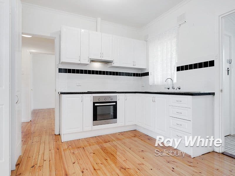 4 Brady Street, Elizabeth Downs SA 5113, Elizabeth Downs - Thumbnail 6
