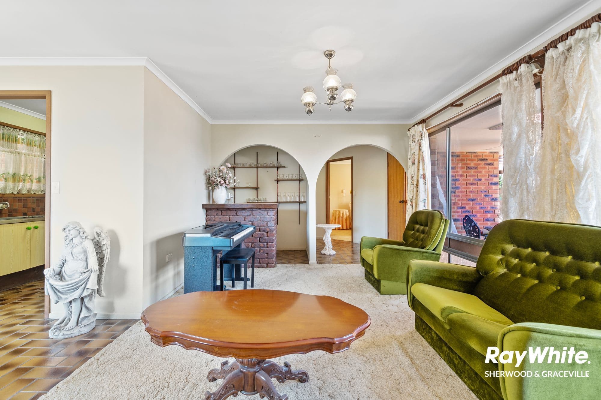 5 Calanda Street, Wishart QLD 4122, Wishart - Thumbnail 2