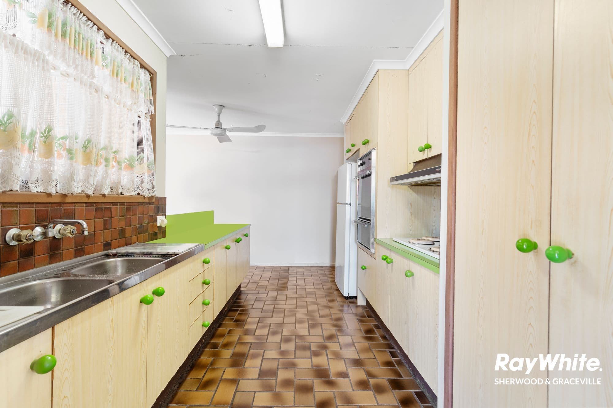 5 Calanda Street, Wishart QLD 4122, Wishart - Thumbnail 4