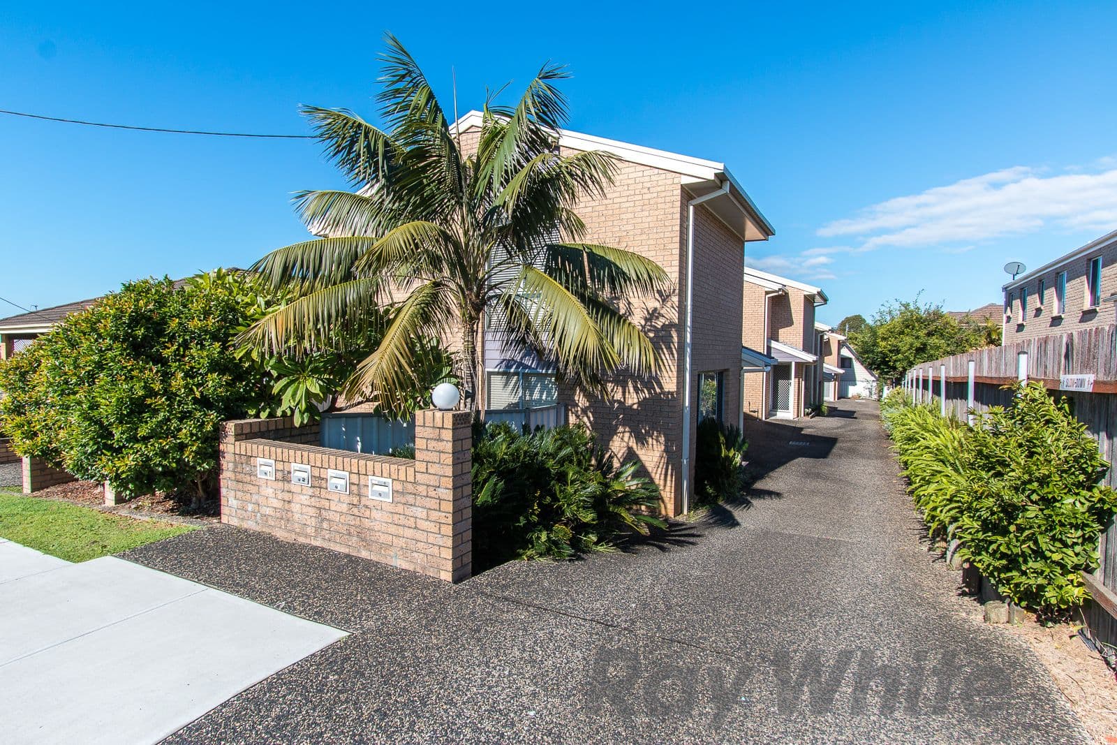 28 Mulbinga Street, Charlestown NSW 2290, Charlestown - Thumbnail 2