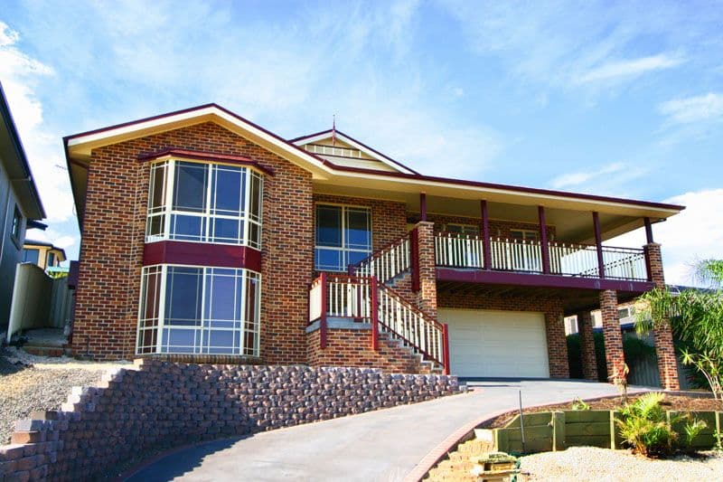 4 Yarle Crescent, FLINDERS NSW 2529, Flinders - Image 1