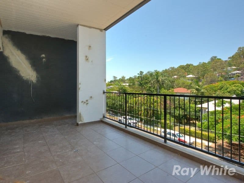 17 Burnley Street, NEWMARKET QLD 4051, Newmarket - Thumbnail 6