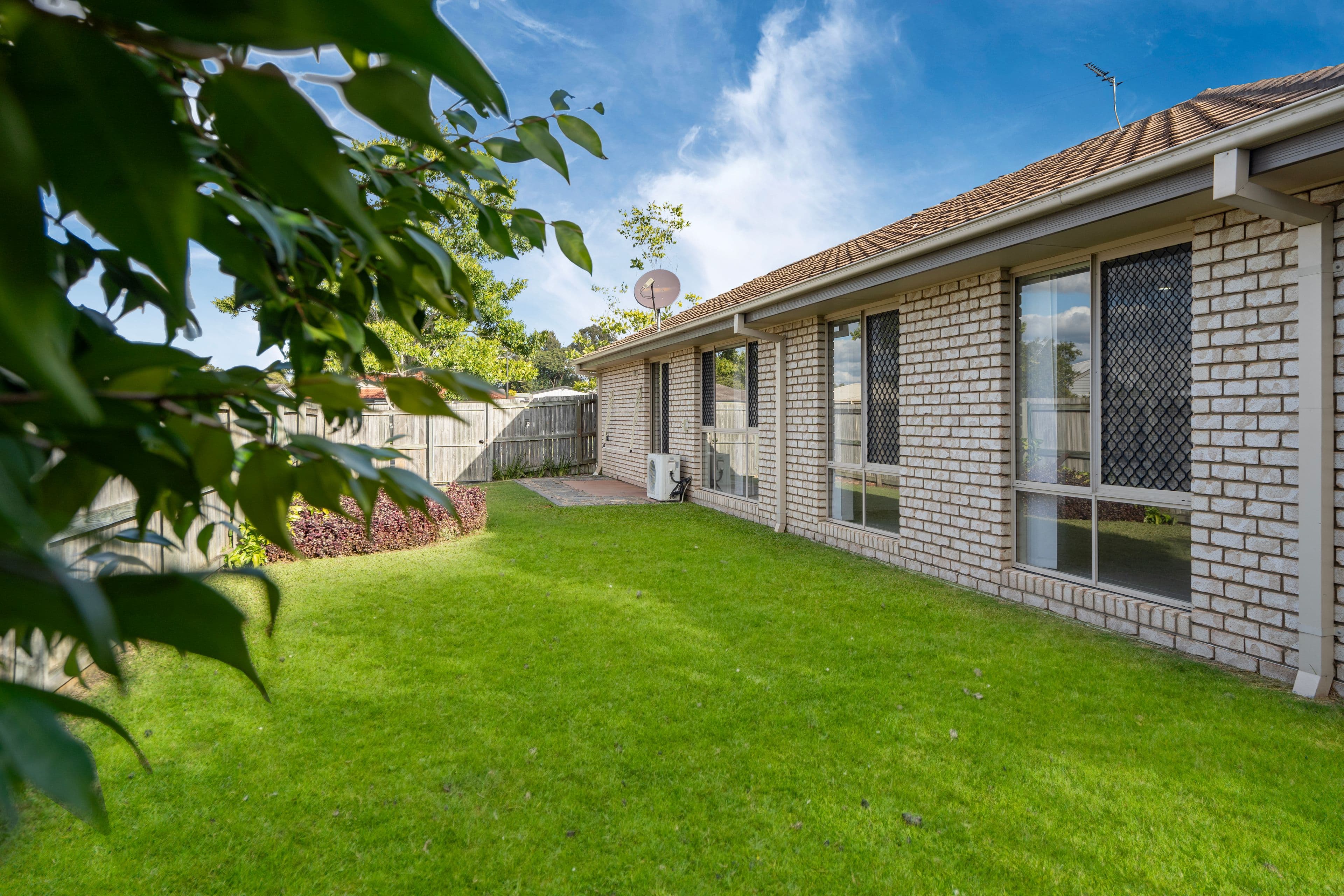 12 Heit Court, North Booval QLD 4304, North Booval - Thumbnail 3