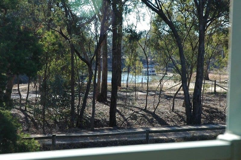 285 Bangerang Road, ECHUCA VIC 3564, Echuca Village - Thumbnail 2