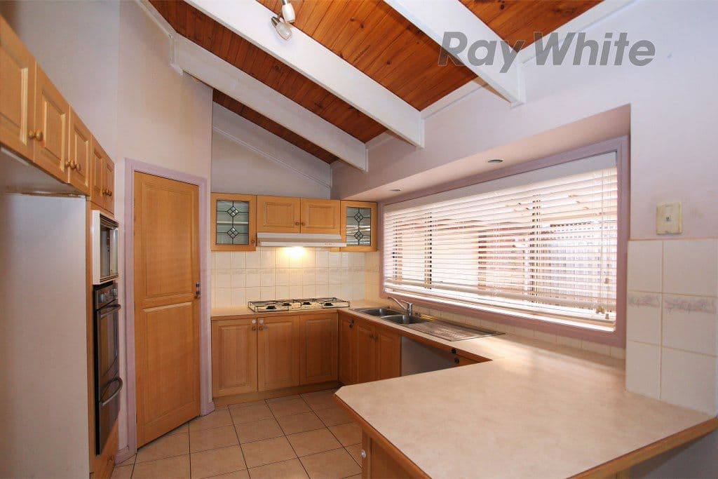 13 Gibson Court, ALTONA MEADOWS VIC 3028, Altona Meadows - Thumbnail 3