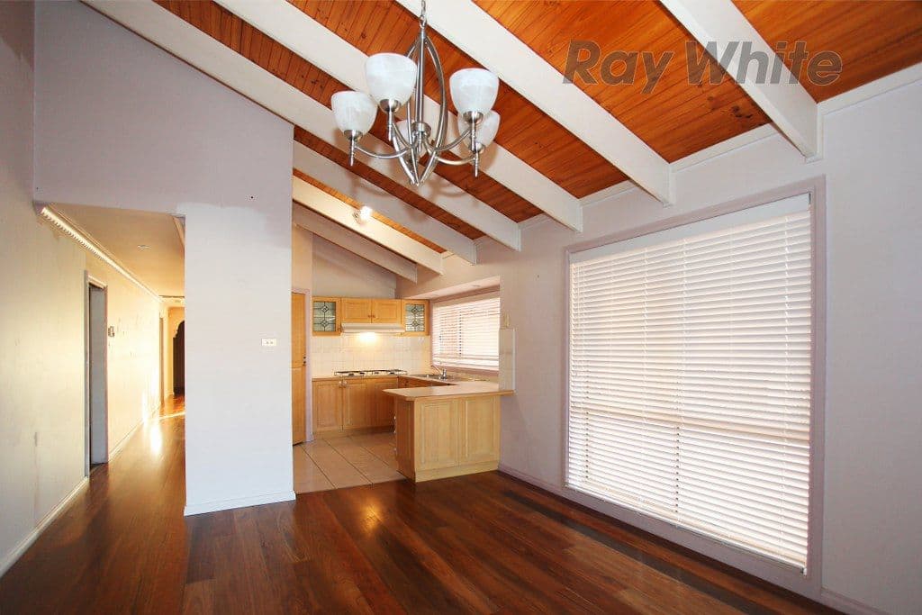 13 Gibson Court, ALTONA MEADOWS VIC 3028, Altona Meadows - Thumbnail 4