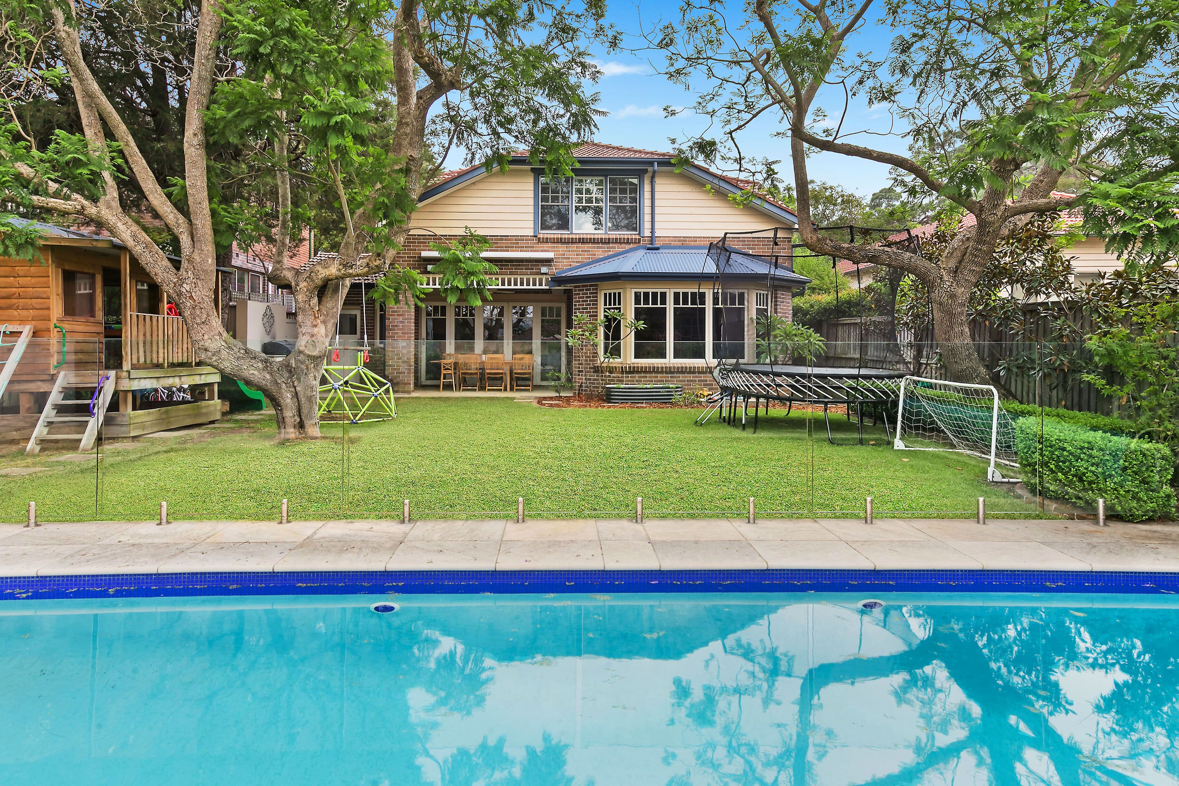 32 Earl Street, Roseville - Image 1