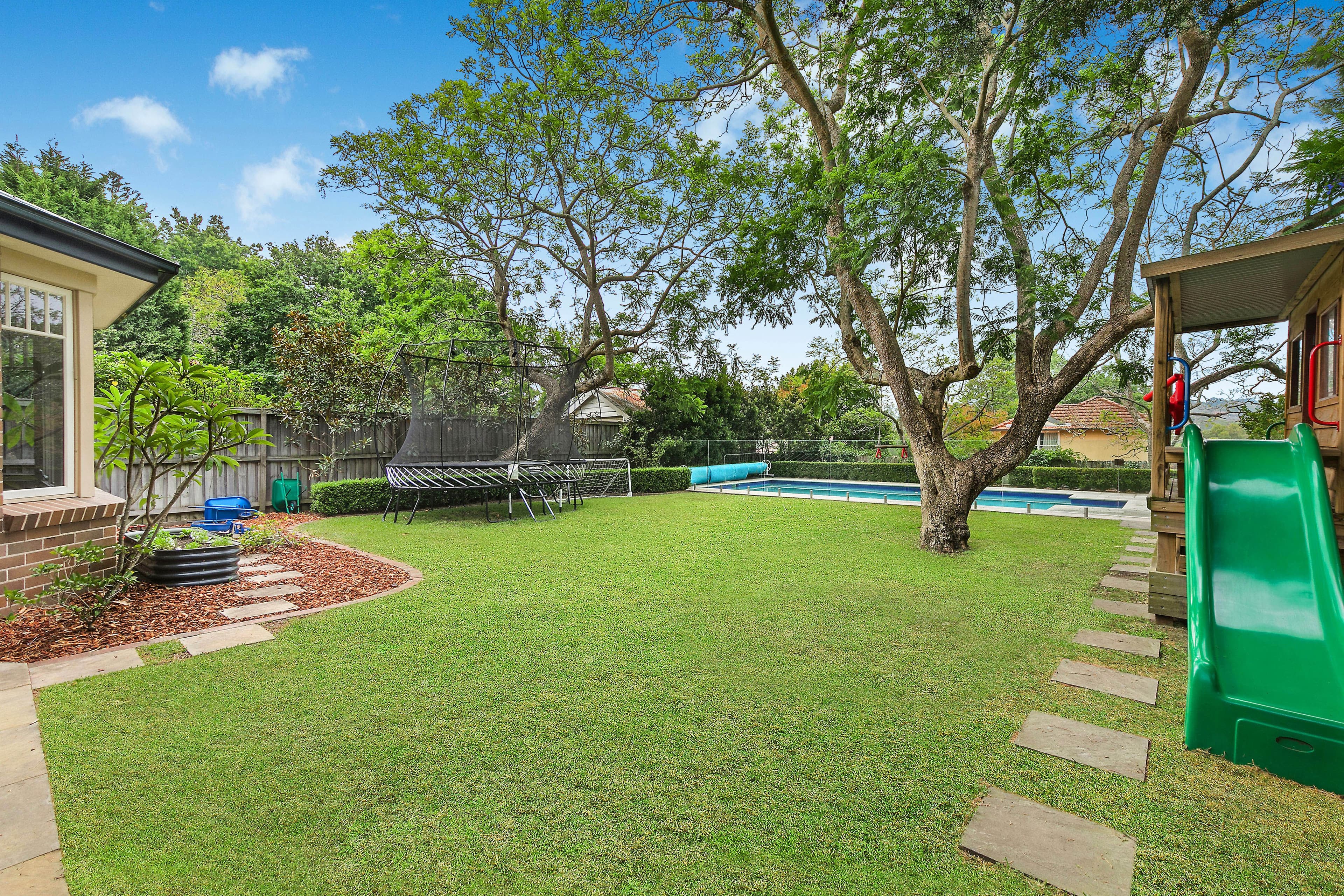 32 Earl Street, Roseville - Thumbnail 3