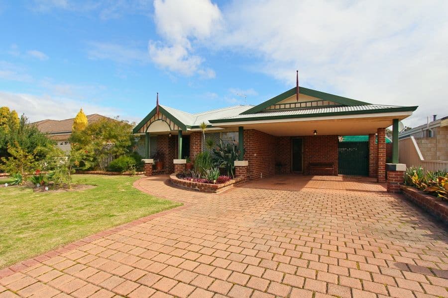 24 Viola Place, Beechboro WA 6063, Beechboro - Thumbnail 2
