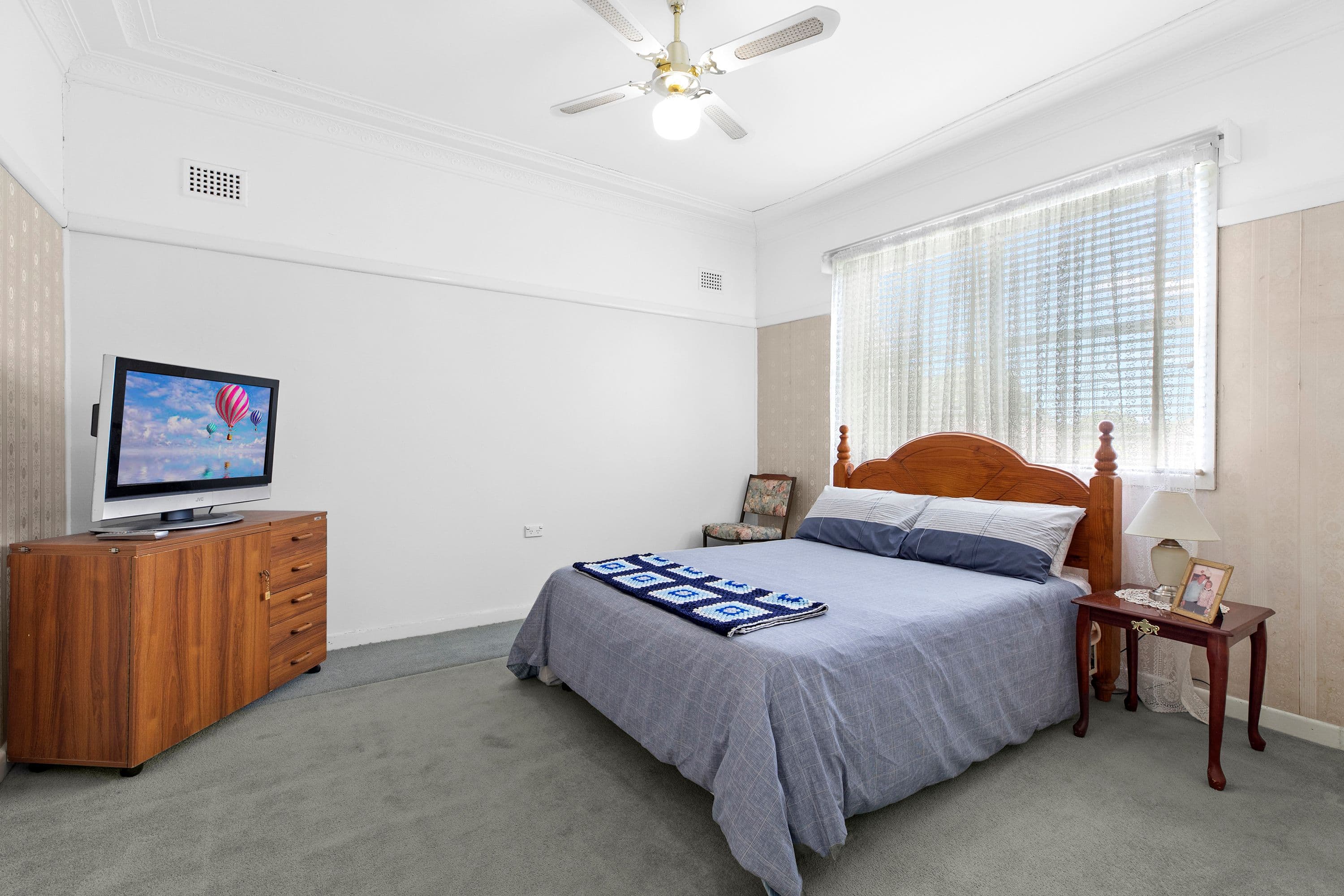 79 Hannans Road, Riverwood NSW 2210, Riverwood - Thumbnail 2