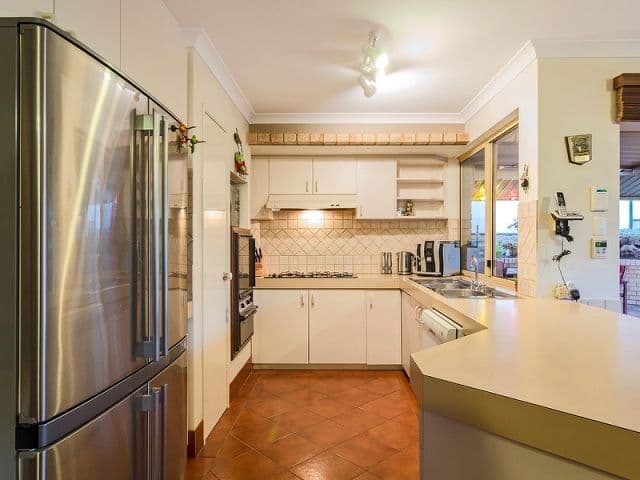 20 Shaw Mews, LEDA WA 6170, Leda - Thumbnail 8