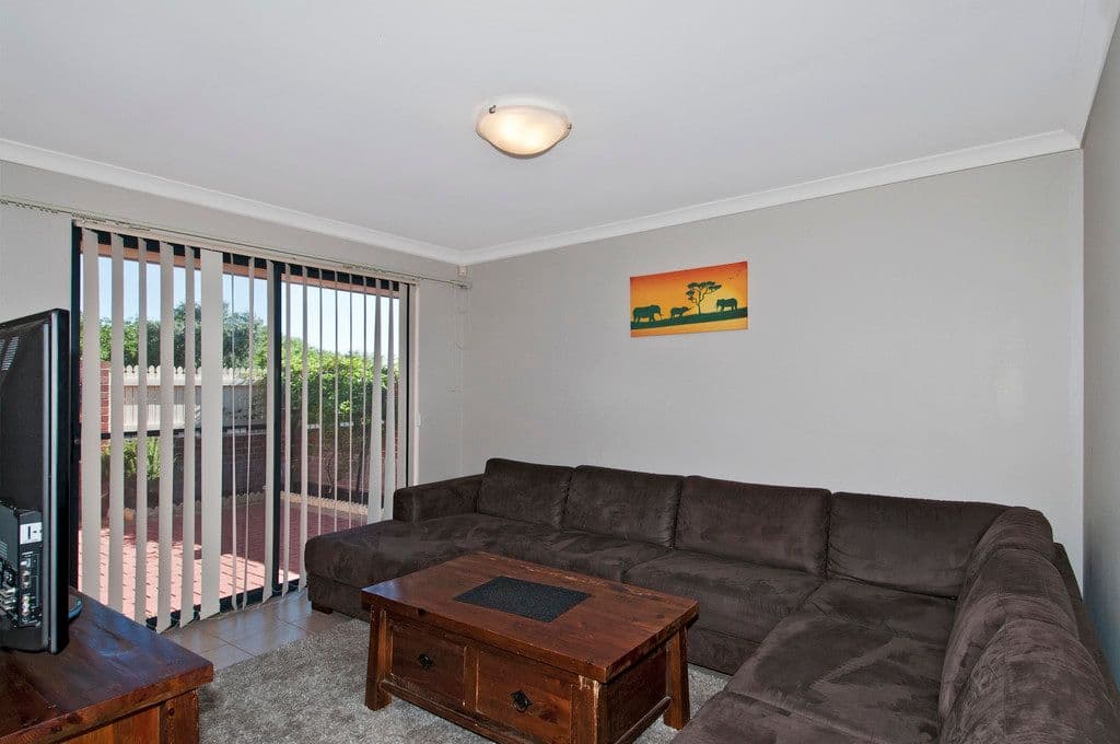 2 Pamplona Boulevard, PORT KENNEDY WA 6172, Port Kennedy - Thumbnail 3