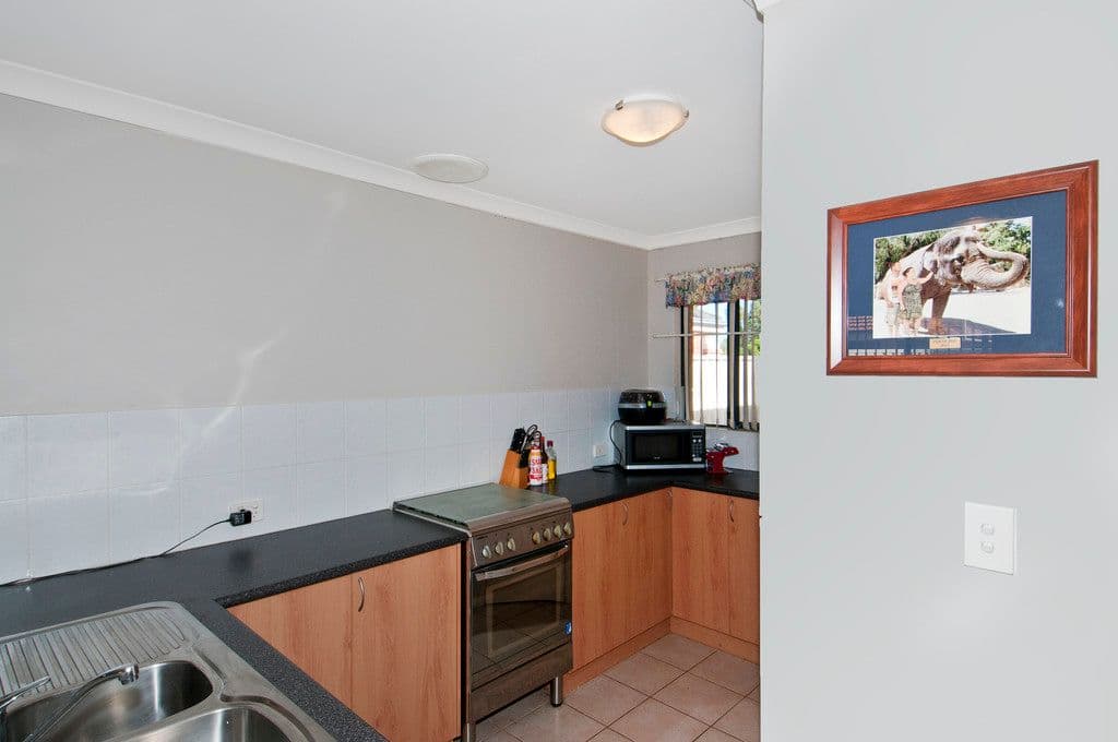 2 Pamplona Boulevard, PORT KENNEDY WA 6172, Port Kennedy - Thumbnail 6