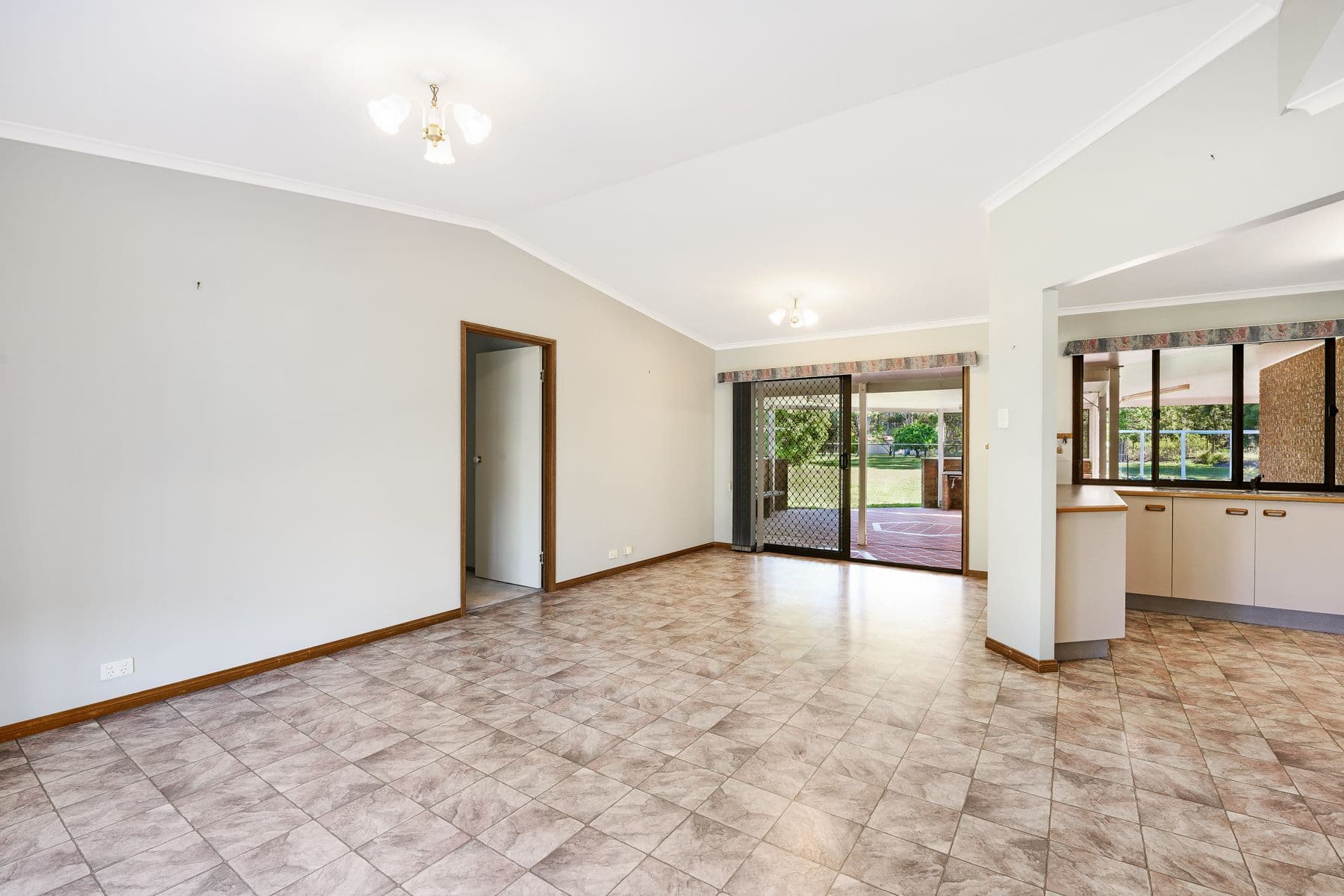 18-20 Flemington Court, Burpengary East QLD 4505, Burpengary East - Thumbnail 7