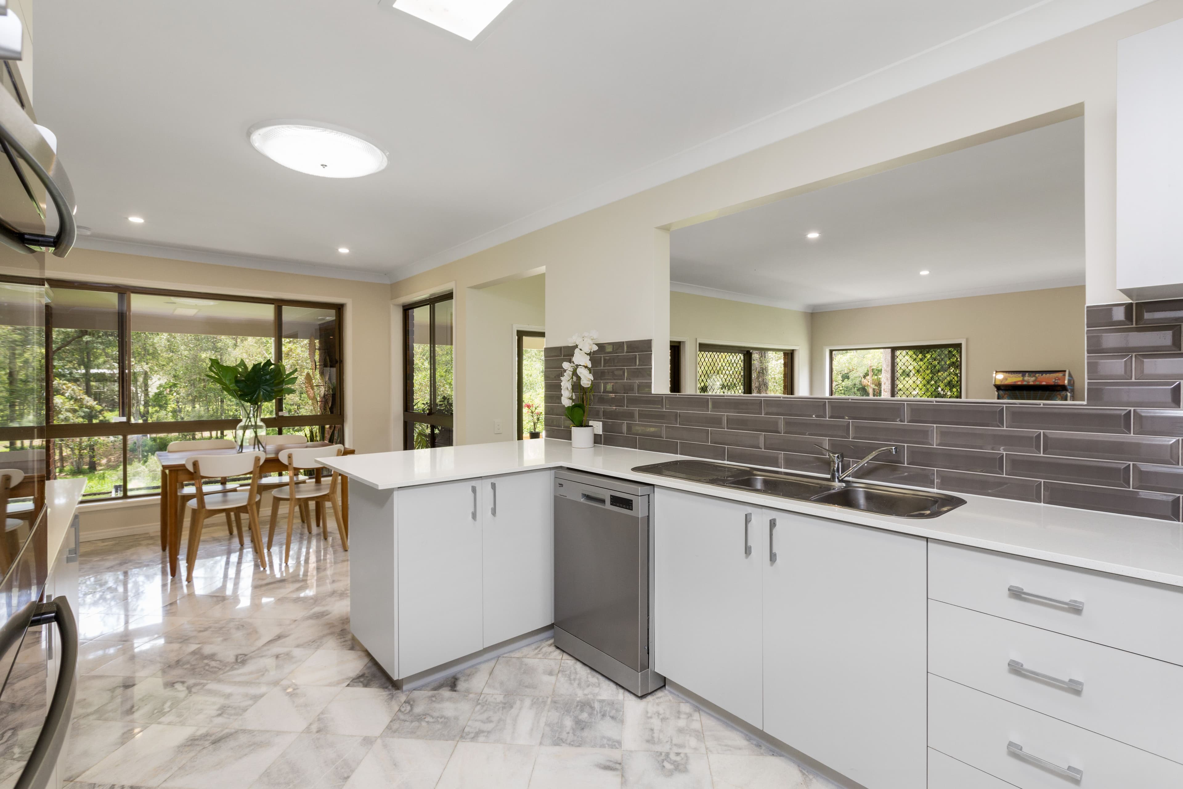 4 Hilton Drive, Camira QLD 4300, Camira - Thumbnail 7