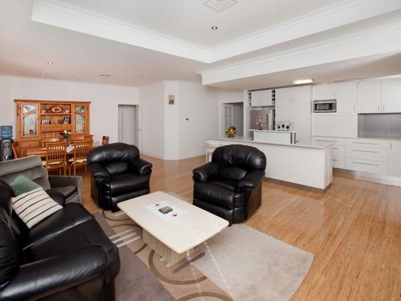 14 Westlake Road, Morley WA 6062, Morley - Thumbnail 8