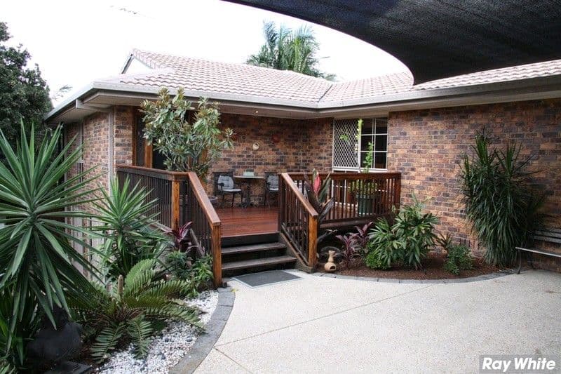 17 Rogers Parade West, EVERTON PARK QLD 4053, Everton Park - Image 1