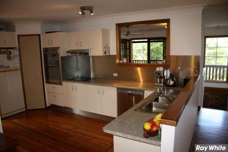 17 Rogers Parade West, EVERTON PARK QLD 4053, Everton Park - Thumbnail 5