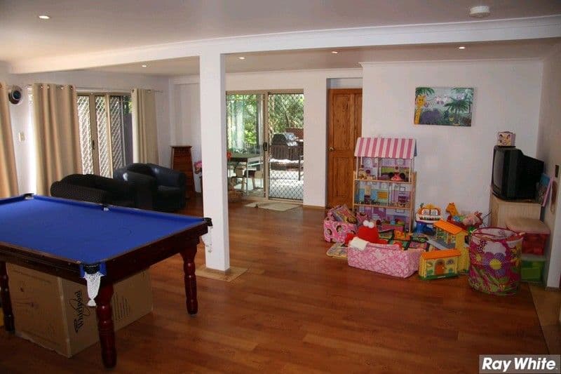 17 Rogers Parade West, EVERTON PARK QLD 4053, Everton Park - Thumbnail 7