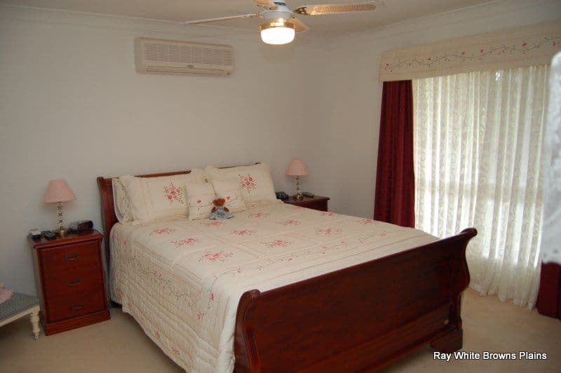 9 Colombard Place, HERITAGE PARK QLD 4118, Heritage Park - Thumbnail 4