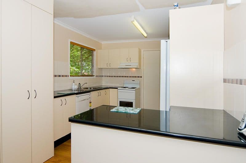 71 Alawoona Street, REDBANK PLAINS QLD 4301, Redbank Plains - Thumbnail 7
