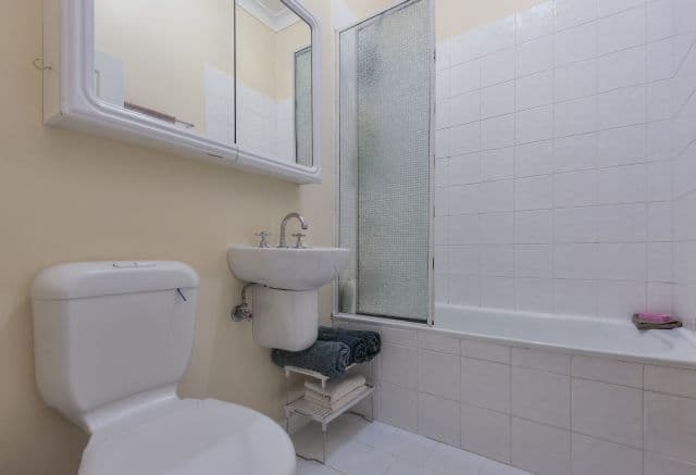 5 Excelsior Street, Reservoir VIC 3073, Reservoir - Thumbnail 7