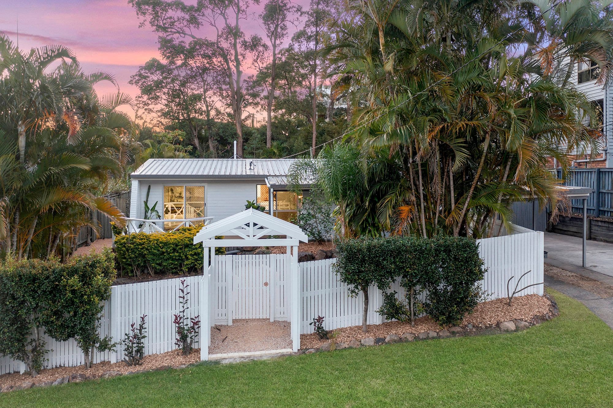 6 Wilpena Court, Springwood QLD 4127, Springwood - Thumbnail 2