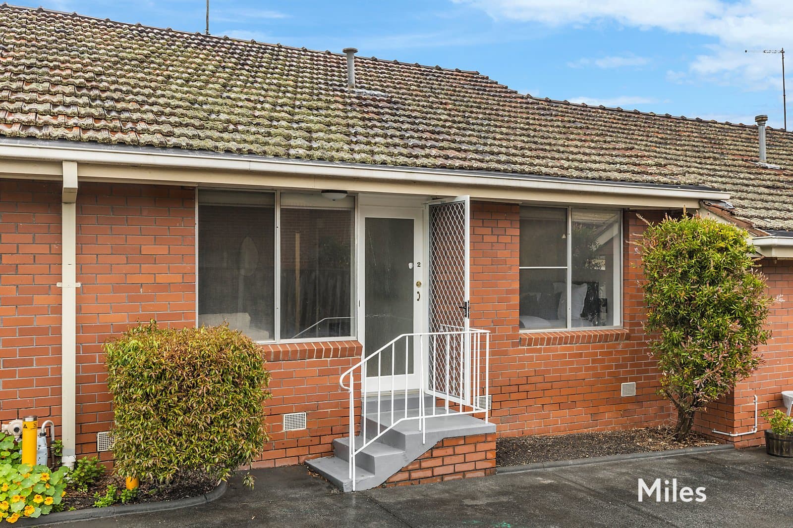2/14 Athelstane Grove, Ivanhoe, Ivanhoe - Thumbnail 2