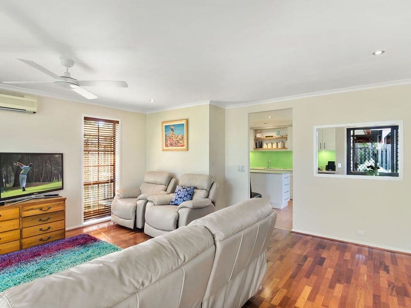 18 Waterdown Drive, Elanora QLD 4221, Elanora - Thumbnail 4