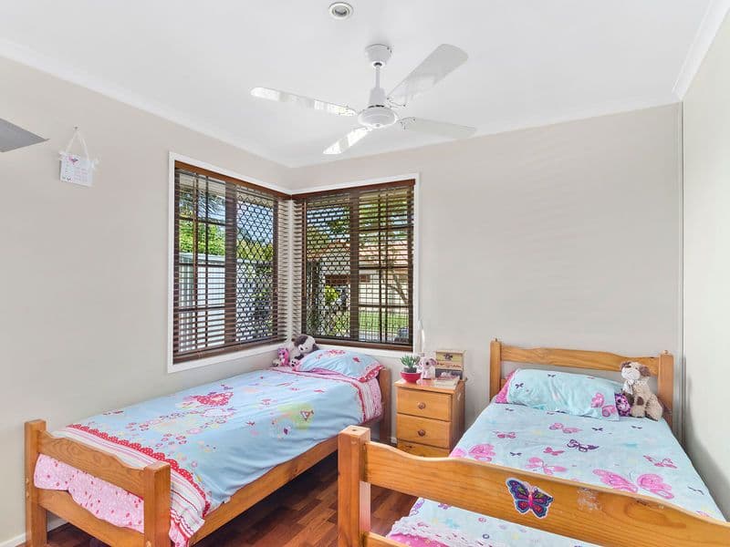 18 Waterdown Drive, Elanora QLD 4221, Elanora - Thumbnail 7