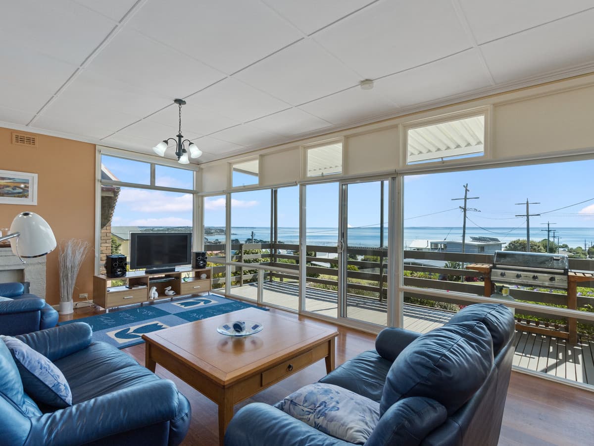33 Bonwick Avenue, San Remo, San Remo - Thumbnail 3